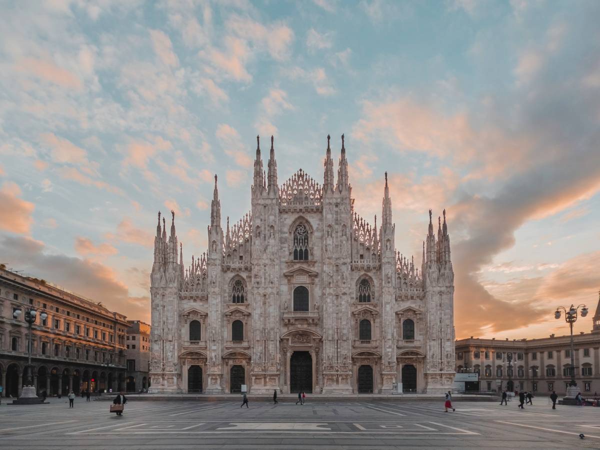Il Duomo di Milano al tramonto