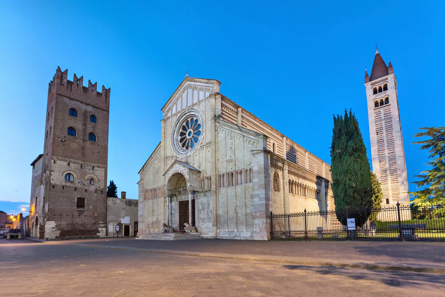 Facciata della Basilica di San Zeno Maggiore a Verona